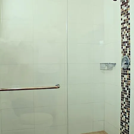 Apartamento Edificio Sol Del Caribe Apto. 10 *